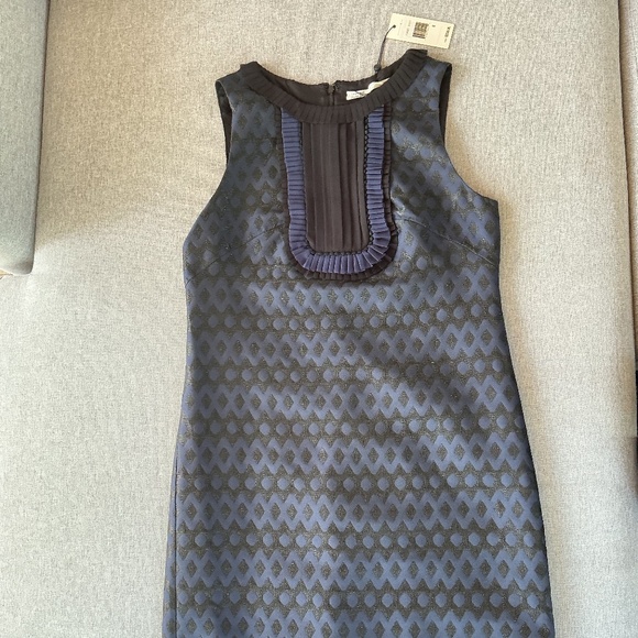 NWT Tuxedo Brocade Shift Dress - Leon Max - size 8 / M - silk lined- exquisite - Picture 1 of 15
